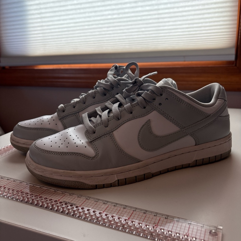 Nike Dunks Grey/White
